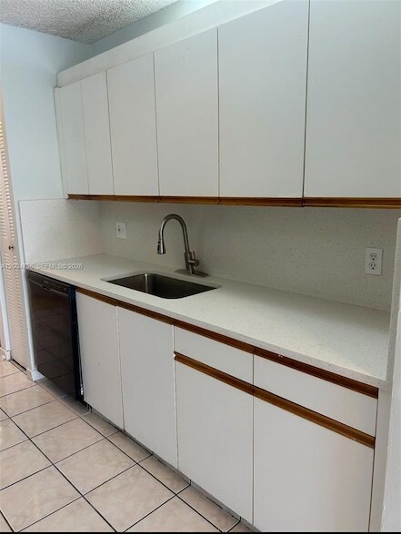 12501 SW 14th St, Unit 315R in Pembroke Pines, FL - Foto de edificio - Building Photo