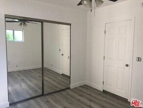 6047 1/2 Bellingham Ave in Los Angeles, CA - Building Photo - Building Photo