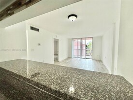 19751 SW 114th Ave in Miami, FL - Building Photo