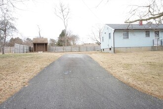 21 Heritage Cir in Falmouth, MA - Building Photo - Building Photo