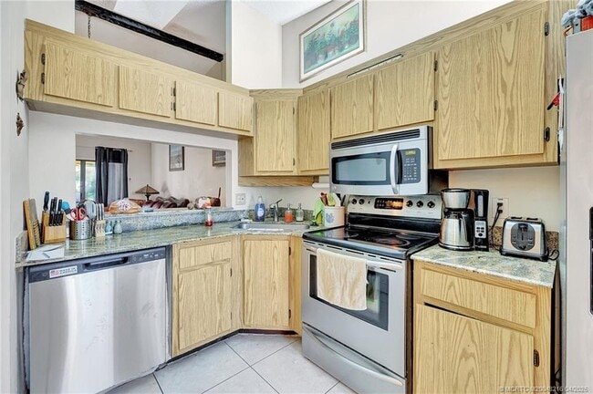 property at 1514 SW Silver Pine Way