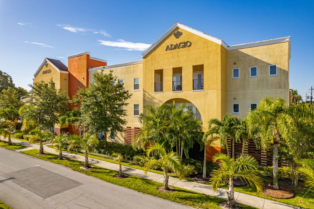 Adagio at Westshore Palms in Tampa, FL - Foto de edificio