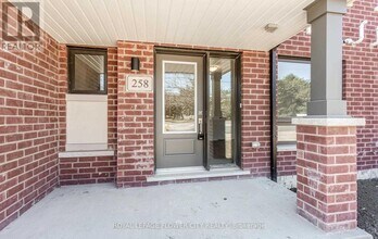 258 Townline Rd N in Oshawa, ON - Building Photo - Building Photo