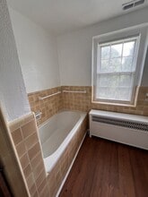 134 Yew Rd in Cheltenham, PA - Building Photo - Building Photo