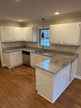 708 W Lee Rd in Taylors, SC - Building Photo - Building Photo