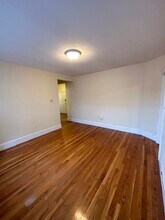 7 Stedman St, Unit 3 in Boston, MA - Building Photo - Building Photo