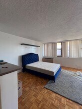 280 Marin Blvd in Jersey City, NJ - Foto de edificio - Building Photo