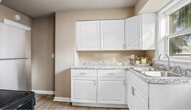 599 Morris Ave in Ashwaubenon, WI - Building Photo - Building Photo