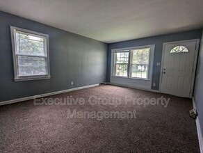 403 Lee Rd in Elizabethtown, KY - Building Photo - Building Photo