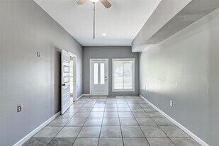 6223 Lavender St in Houston, TX - Building Photo