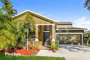 3542 Cortland Dr in Davenport, FL - Building Photo