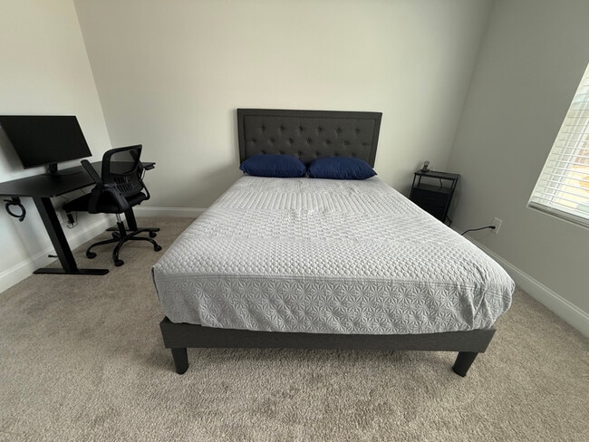 4045 Grommet Ct in Matthews, NC - Building Photo - Building Photo