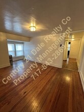 362 W Broadway in Red Lion, PA - Building Photo - Building Photo