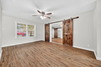 218 Kansas St in Sherman, TX - Building Photo - Building Photo