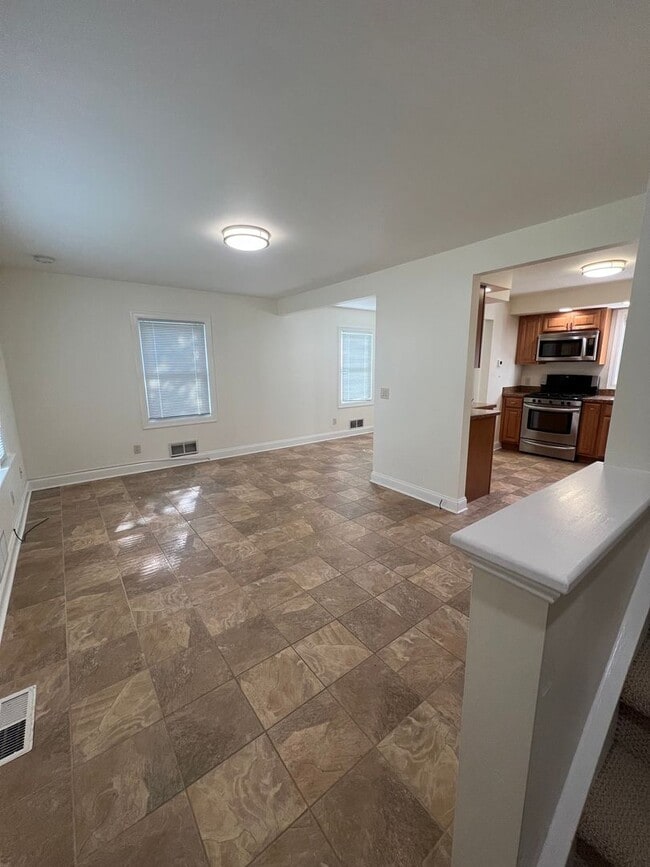 155 Lattimore Rd in Rochester, NY - Building Photo - Building Photo