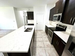 6089 Wildfire Wy in West Palm Beach, FL - Building Photo - Building Photo