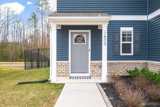 7809 Faisan Ln in New Kent, VA - Building Photo - Building Photo