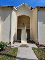 14999 Rivers Edge Ct in Ft. Myers, FL - Building Photo