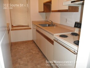 312 South St in Waukesha, WI - Building Photo - Building Photo