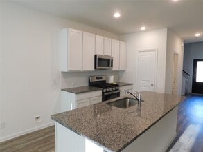 10775 Sora Dr in Willis, TX - Building Photo - Building Photo