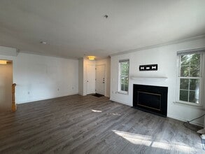 12918 Fair Briar Ln in Fairfax, VA - Building Photo - Building Photo