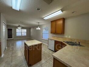 3703 Silver Bluff Blvd in Orange Park, FL - Building Photo - Building Photo