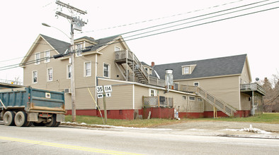 450 Northeast Rd in Standish, ME - Building Photo - Building Photo