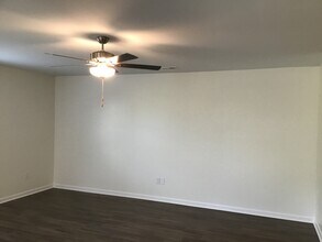 1017 Jt Westfield Dr in Navassa, NC - Building Photo - Building Photo