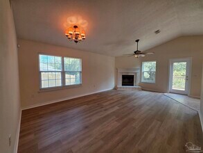 6204 Pomeral Summit St in Milton, FL - Building Photo - Building Photo