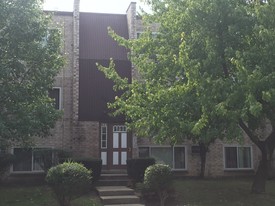 421 Inland Dr Apartments