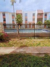 1758 NW 55th Ave, Unit 102 in Lauderhill, FL - Building Photo - Building Photo