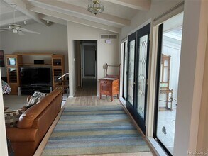 5250 Bronco Dr in Village of Clarkston, MI - Building Photo - Building Photo