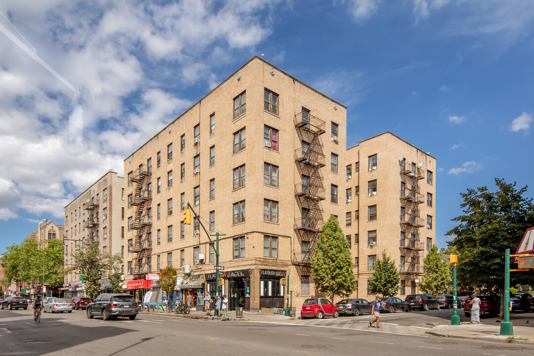 11 Maple St in Brooklyn, NY - Foto de edificio