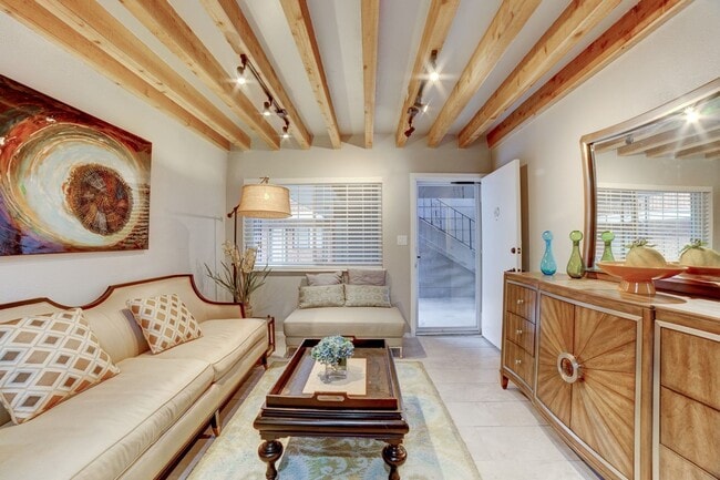 1739 S Peoria Ave in Tulsa, OK - Building Photo - Building Photo