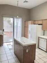 1006 Leadville Meadows Dr in Henderson, NV - Building Photo - Building Photo