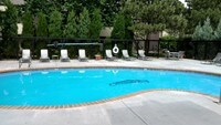 Building Photo - Cheyenne Crest Apartments in Colorado Springs, Colorado