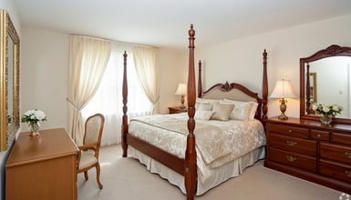 The Carriage Club in Mount Arlington, NJ - Building Photo - Building Photo