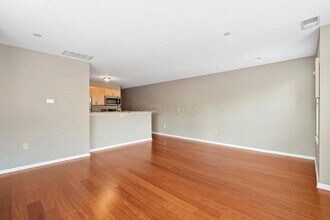 35 Buttles Ave in Columbus, OH - Building Photo - Building Photo
