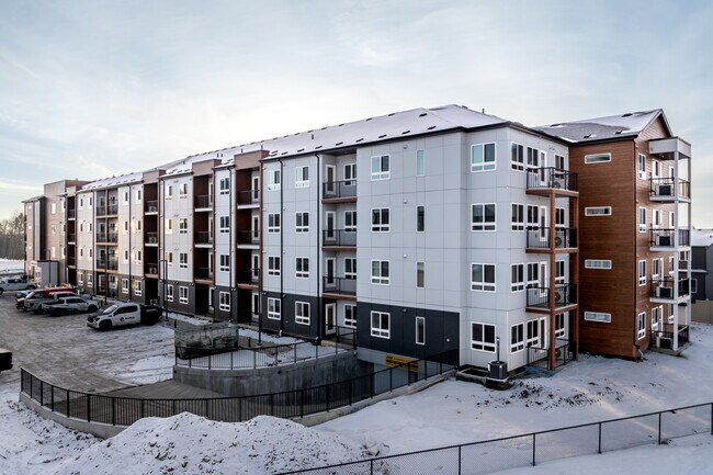 Orchards 66 in Edmonton, AB - Building Photo - Building Photo