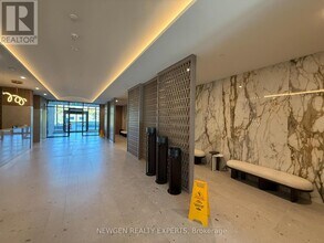 1 Kyle Lowry Rd in Toronto, ON - Building Photo - Building Photo