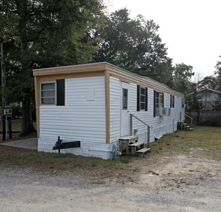 9825 Chandler St in Pensacola, FL - Building Photo