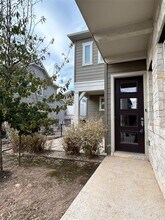 10203 Erwin Trl in Austin, TX - Building Photo - Building Photo