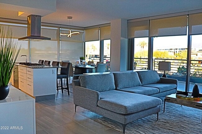 7180 E Kierland Blvd, Unit 208 in Scottsdale, AZ - Building Photo - Building Photo