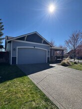 2450 Wheaton Ct in Ellensburg, WA - Building Photo - Building Photo