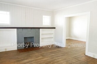 910 S Crest in Chattanooga, TN - Building Photo - Building Photo