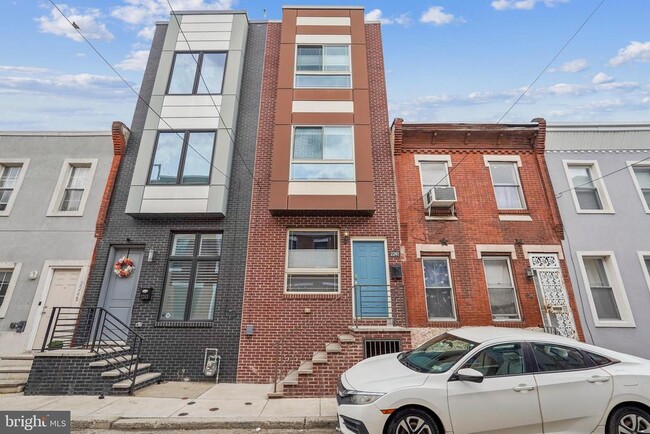 property at 2241 Sears St