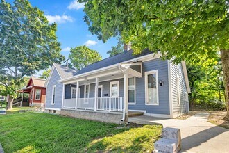 310 N Dunn St in Bloomington, IN - Building Photo - Building Photo