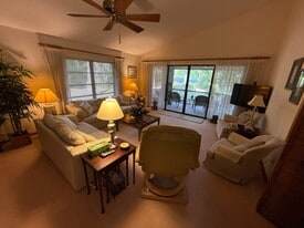 117 Golfview Dr in Homosassa, FL - Building Photo