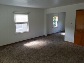 415 N 7th St, Unit 1 in Ann Arbor, MI - Building Photo - Building Photo