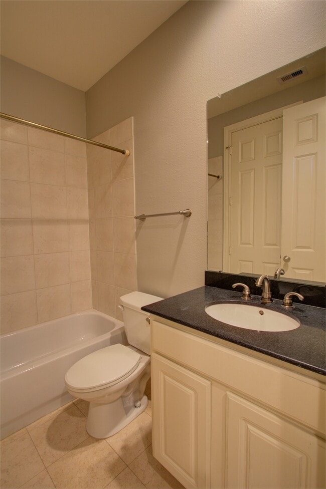 1612 Colorado St in Houston, TX - Foto de edificio - Building Photo